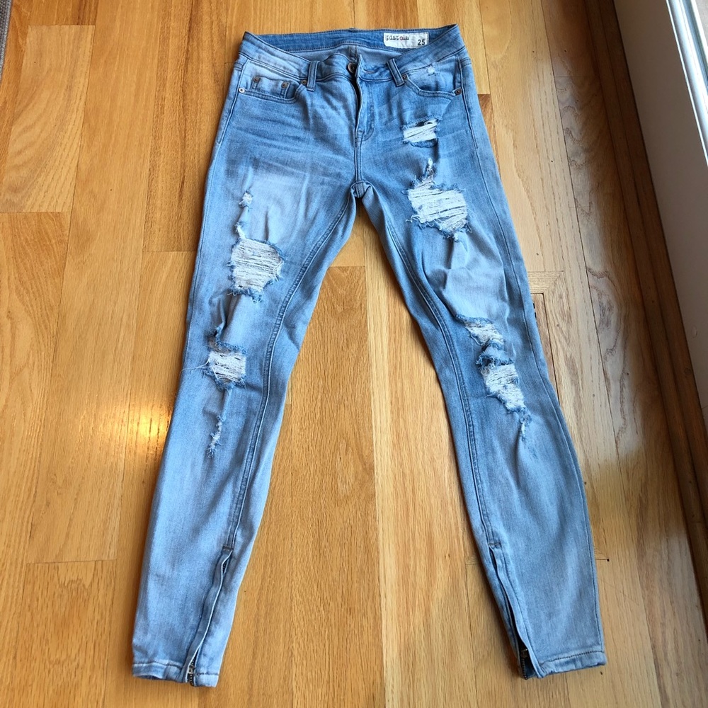 Heavily Disressed Pistola Skinny's